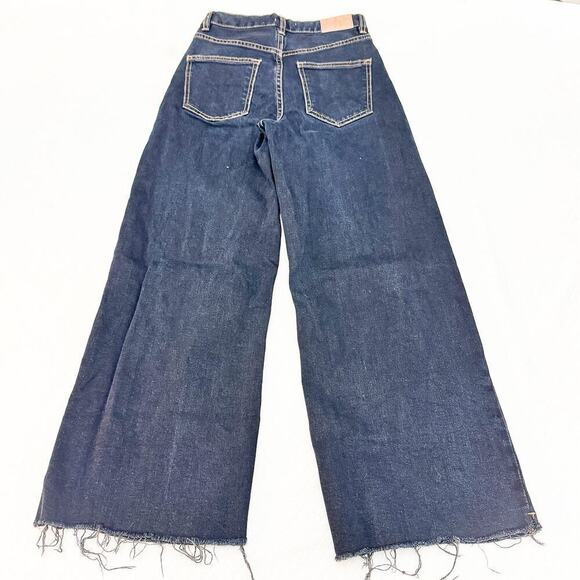 Zara Wide Leg Raw Hem Dark Wash Denim Jeans Contrast Stitch Size 2 MINT - Picture 3 of 8